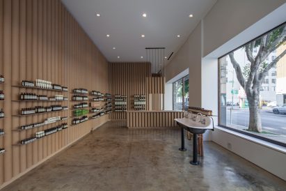Aesop retail