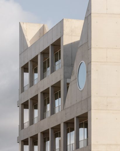 Stirling Prize-shortlisted A House for Artists in London