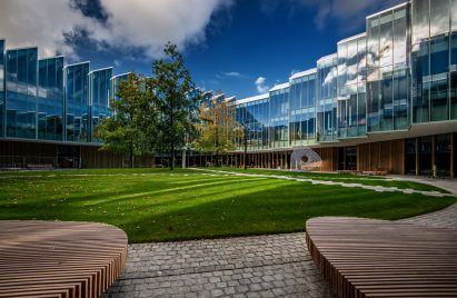 Courtyard or research and development centre in Cambridge