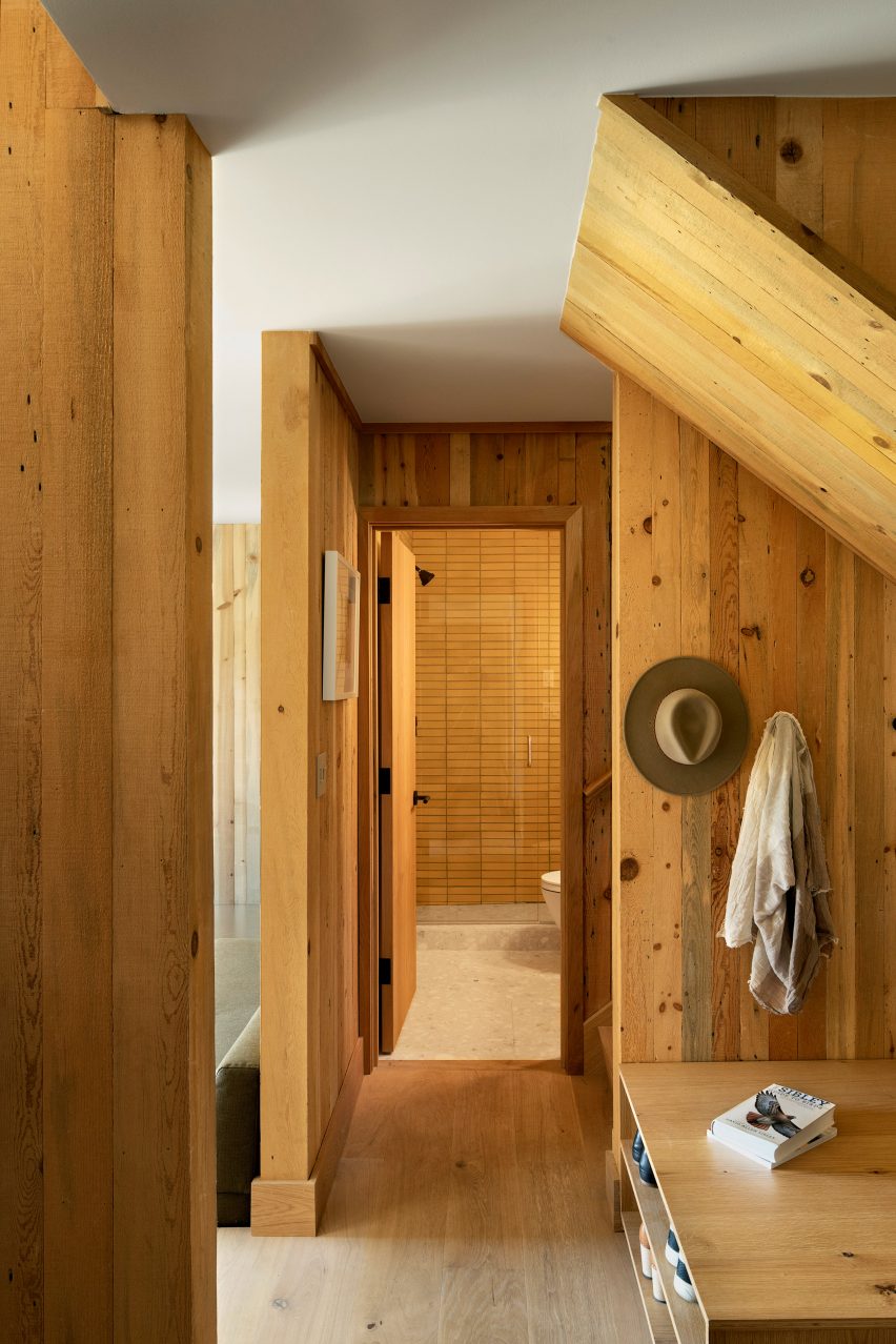 Bailey Residence by Hacker Architects