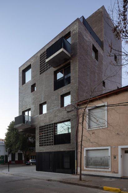 Balconies on Suipacha building