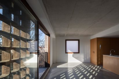 Light in apartment by BBOA
