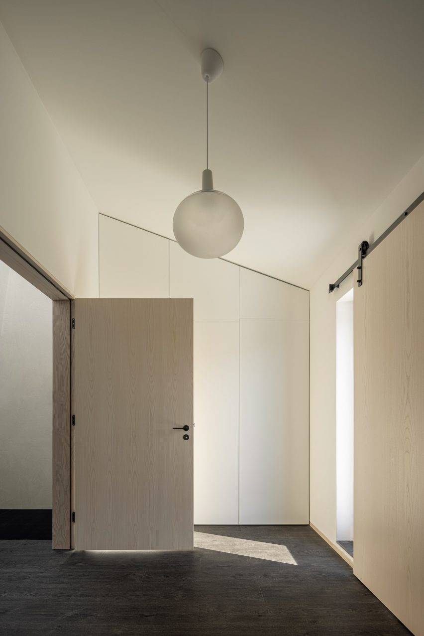 Windmill House by Box Arquitectos is a terraced house in Portugal