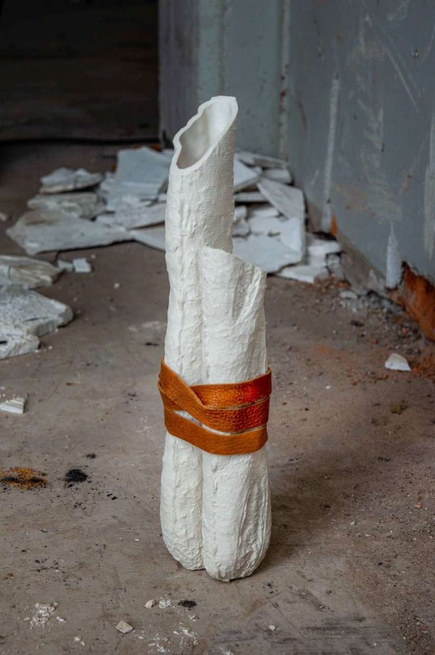 Porcelain bread vase by Bruno Baietto