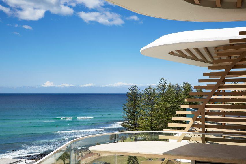Burleigh Heads Beach apartments by Koichi Takada Architects