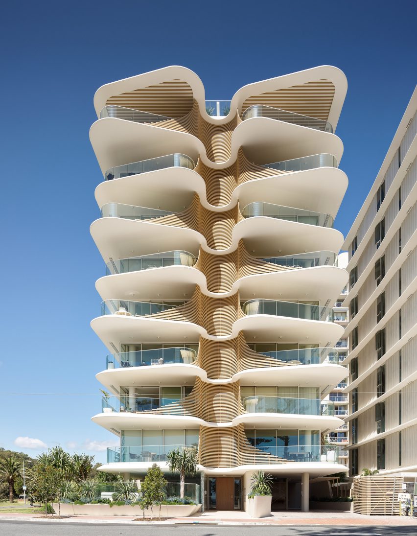Apartment block by Koichi Takada Architects