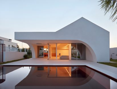 A gabled white house