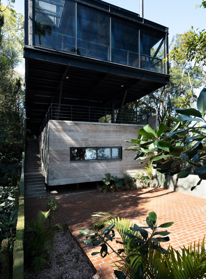 Mirador House by KS Arquitetos