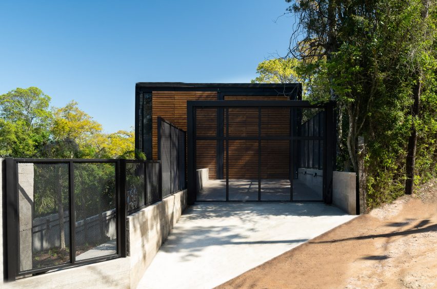 Mirador House by KS Arquitetos