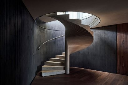 Spiral staircase