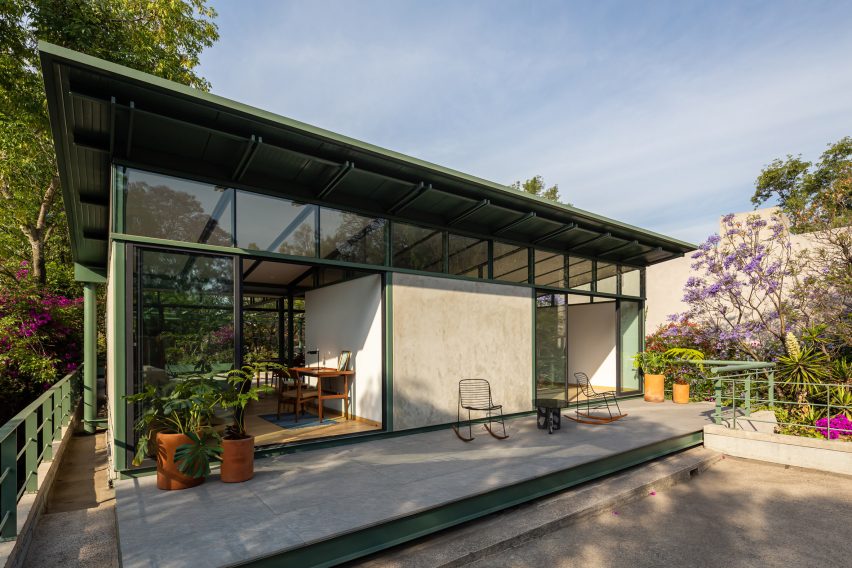 Cascada House by Ana Nuño de Buen and Luis Young