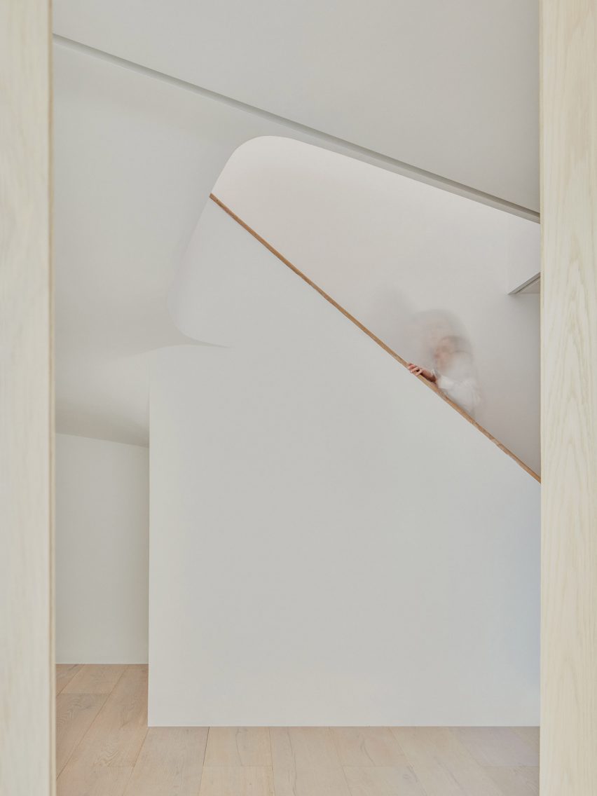 City Approach apartments by DROO