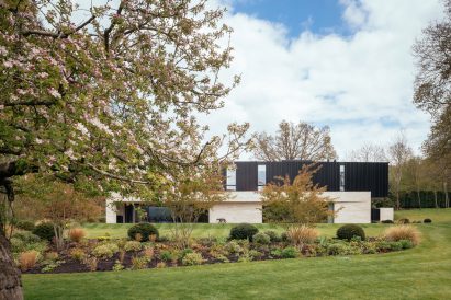 Exterior of Claywood house for a wheelchair user by Ayre Chamberlin Gaunt