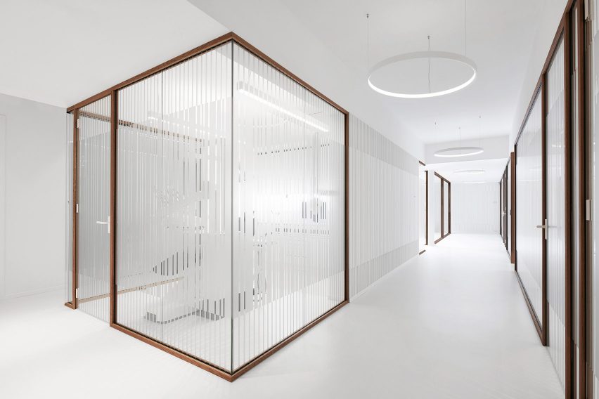 Interiors of Dentista clinic in Amsterdam designed by i29