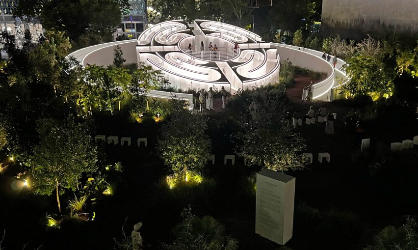 Five Echoes is an installation in Miami by Es Devlin