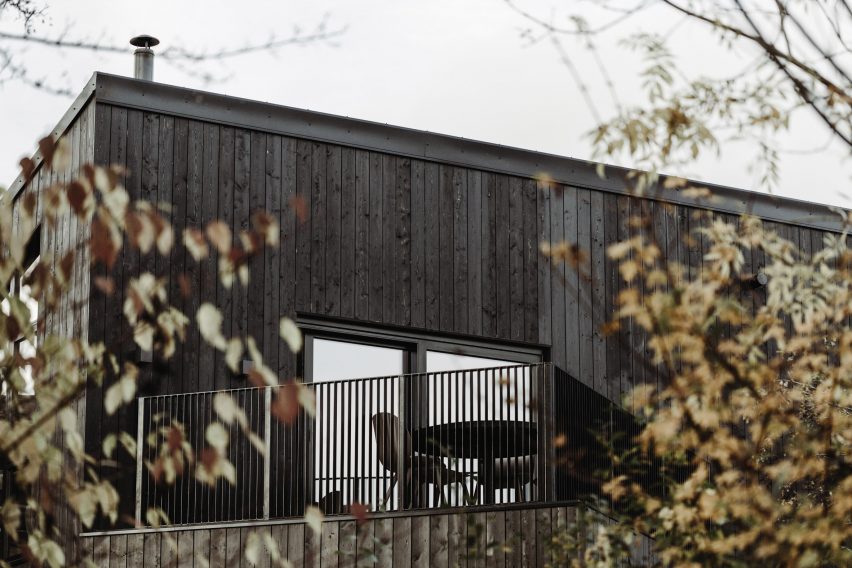 Falcon House by Koto