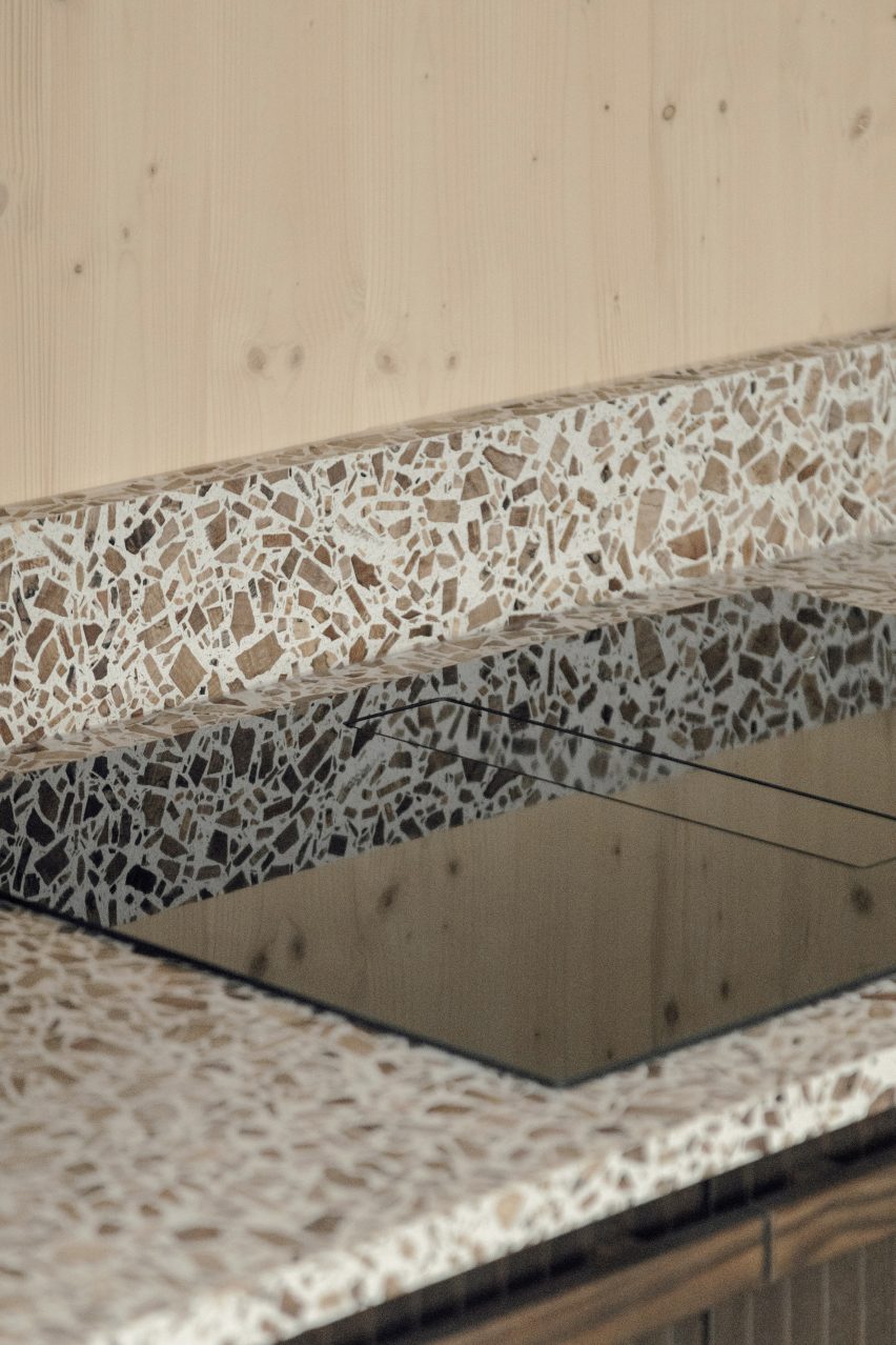 Falcon House by Koto