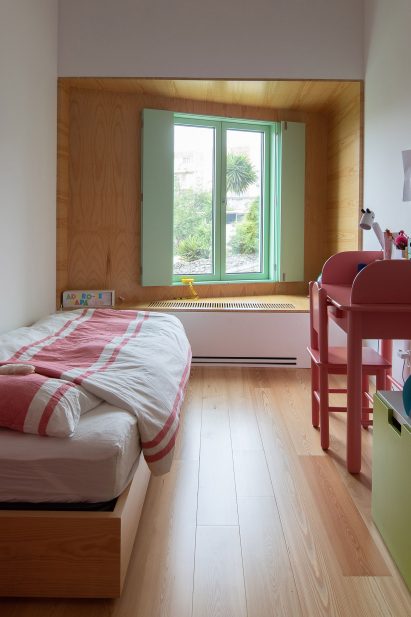 Bedroom in Porto home