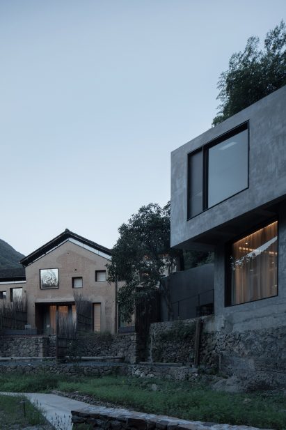 Guesthouses at Floating Cloud Township Villa