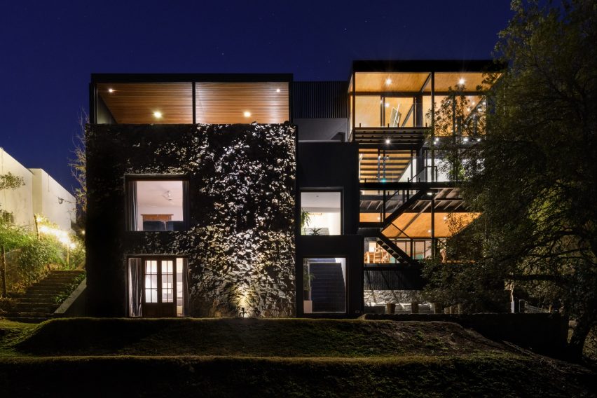 Fluid House by Set Ideas