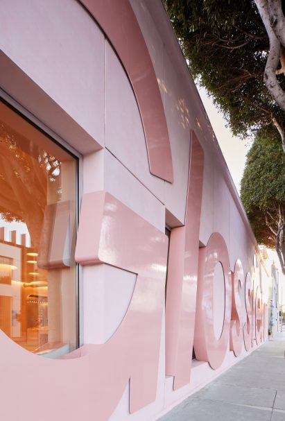 Store facade