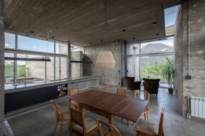 Smooth concrete floors