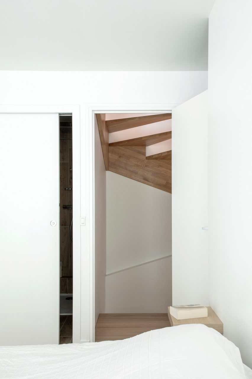 Staying in Paris is a home that was designed by Java Architecture