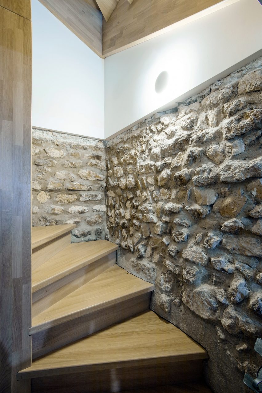 Staying in Paris is a home that was designed by Java Architecture