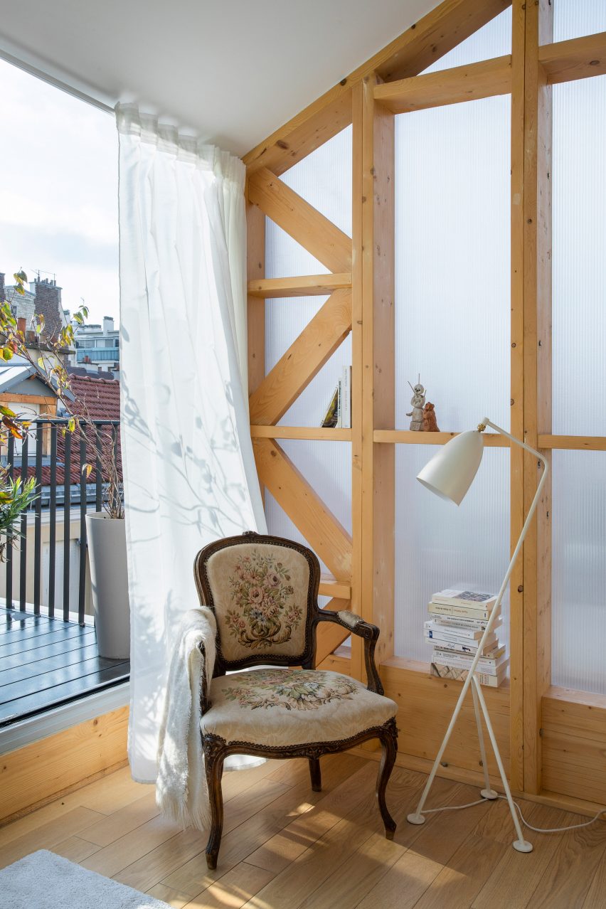 Staying in Paris is a home that was designed by Java Architecture
