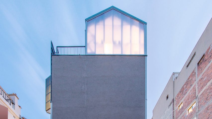 Exterior of Staying in Paris by Java Architecture