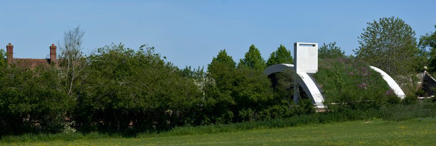 House in Chilterns by Kirkland Fraser Moor