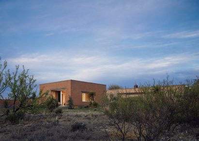 Marfa Studio in Texas by Dust