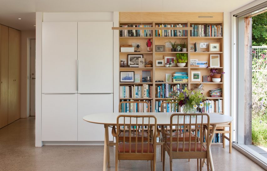 Fungarth Cottage is a home and office designed by Mary Arnold-Forster Architects