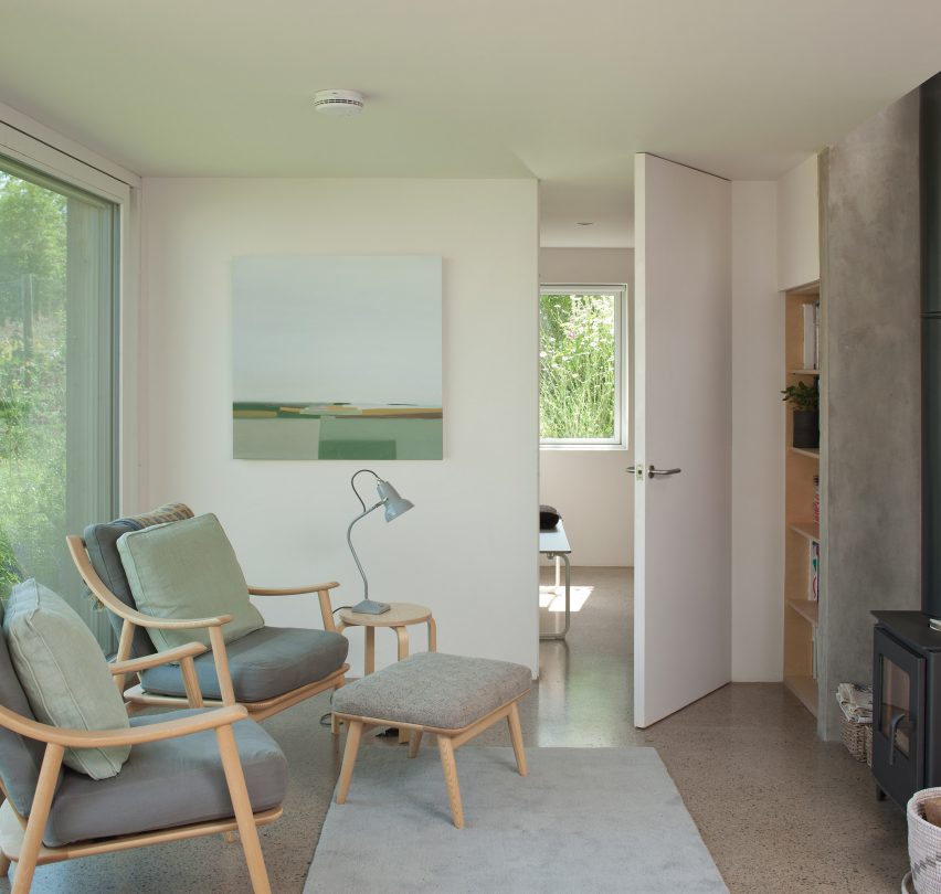 Fungarth Cottage is a home and office designed by Mary Arnold-Forster Architects