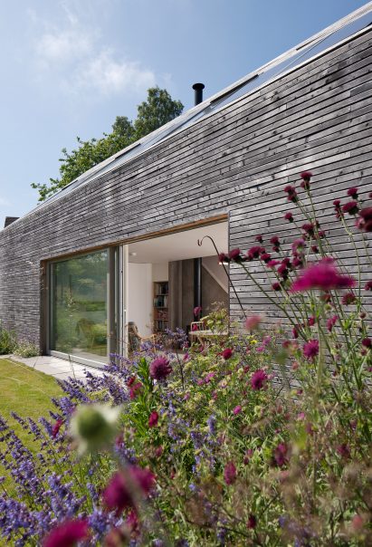 Image of the rear of Fungarth Cottage