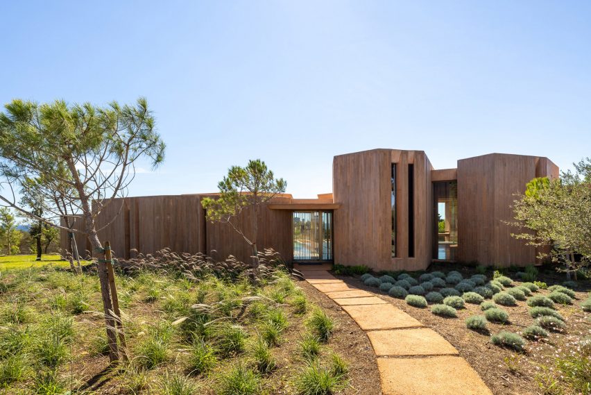 Villa 19 of Palmares Ocean Living & Golf resort by RCR Architectes