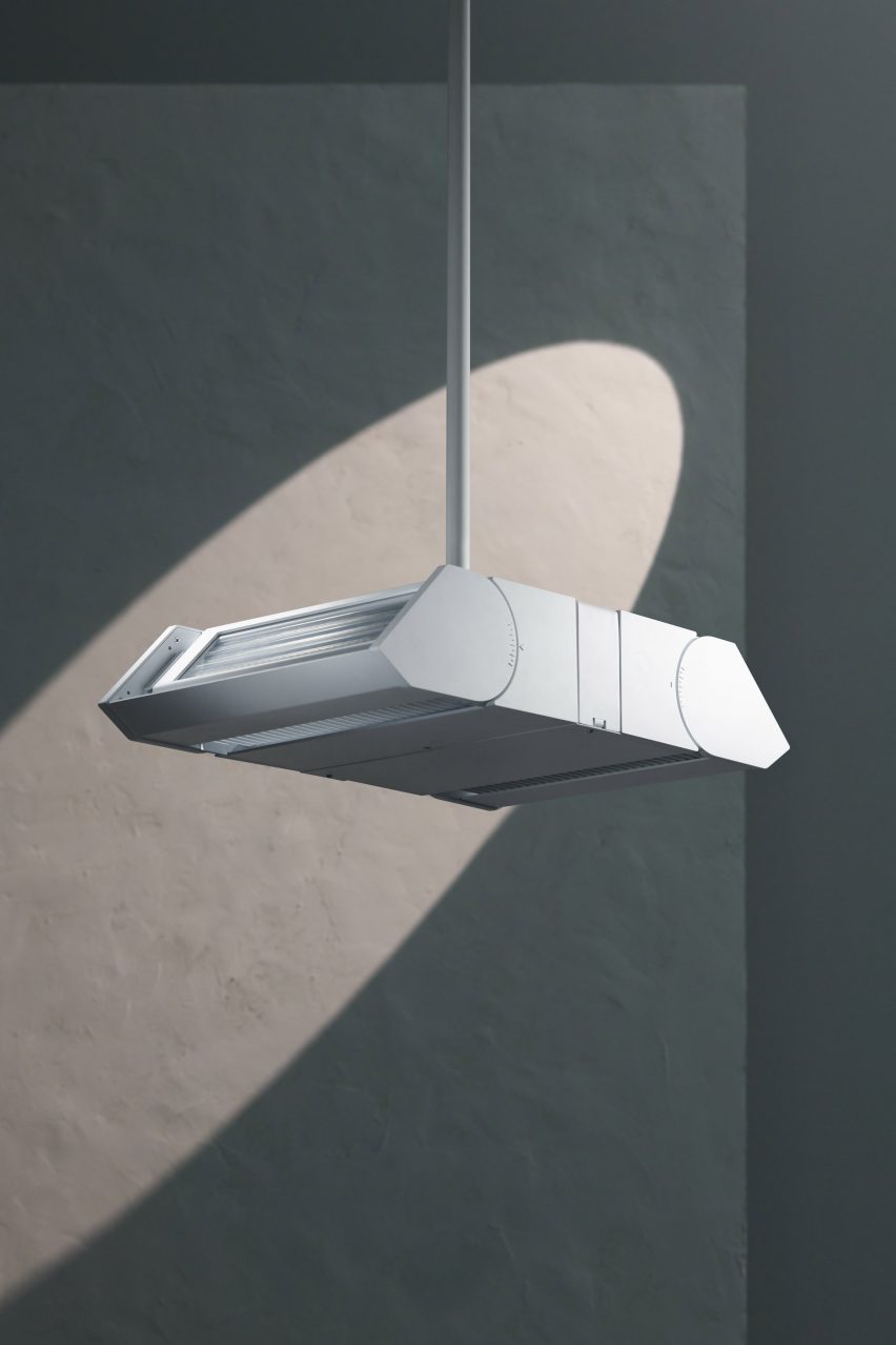 Reizen luminaire by Meteor Lighting