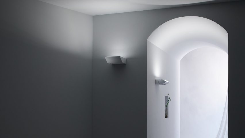 Reizen luminaire by Meteor Lighting