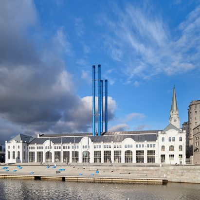 Renzo Piano converts Moscow power station into GES-2 House of Culture