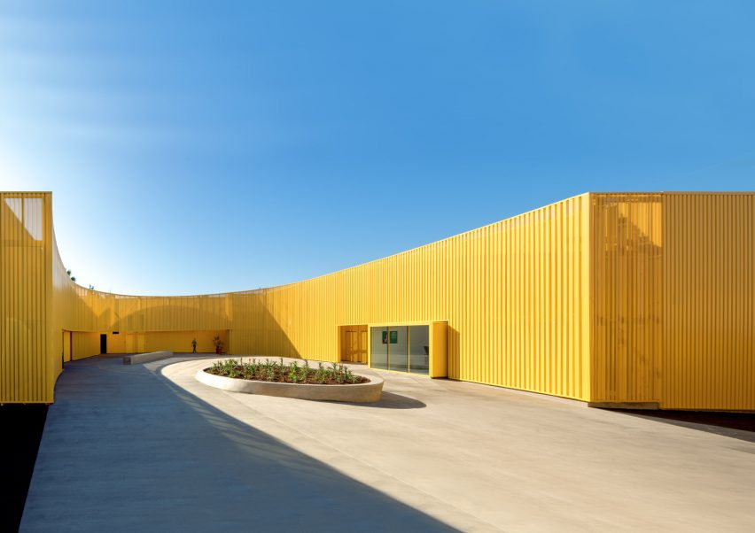 Los Angeles high school