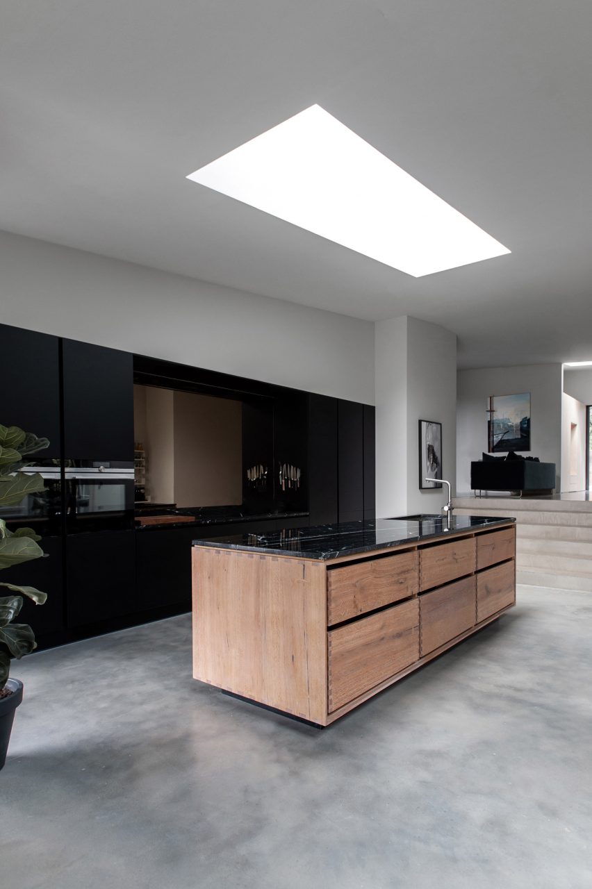 Rockham House is a house in Devon that was designed by Studio Fuse