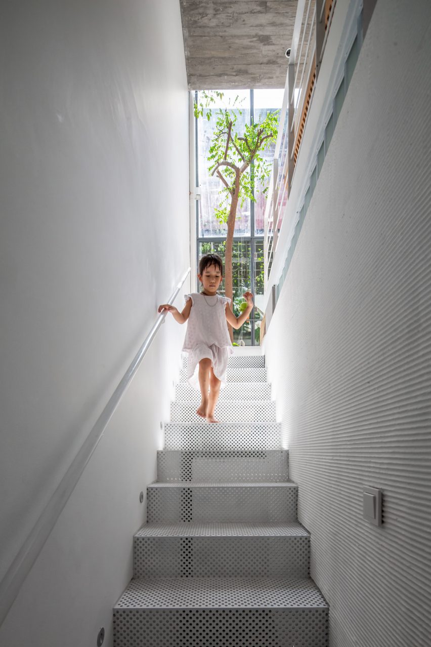 Staircase in TH House by ODDO Architects