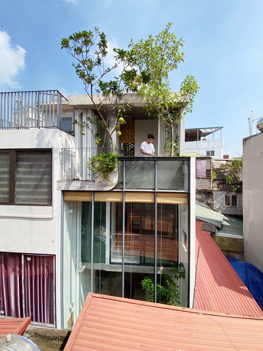 Facade of TH House by ODDO Architects