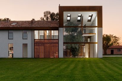 Italian farmhouse renovation