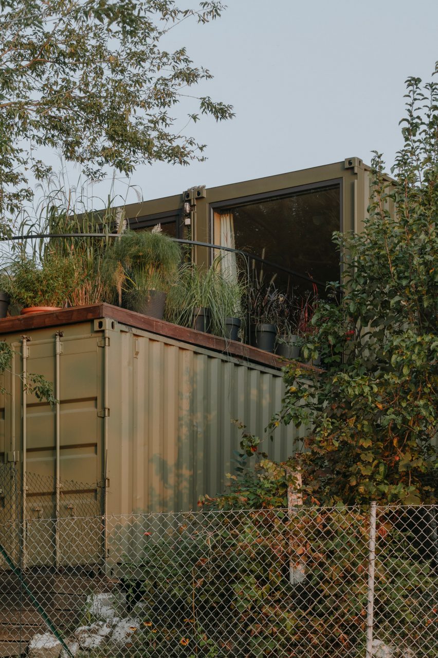 Portable Cabin is a shipping container home that was designed by Wiercinski Studio
