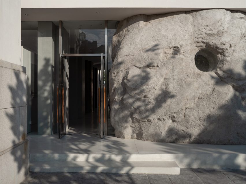 Exterior of Zolaism Café in Aranya designed by B.L.U.E. Architecture Studio