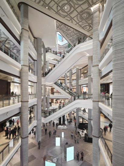 Interior pillars in 1,000 Trees