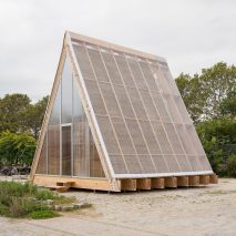 Aire de Repos shelter
