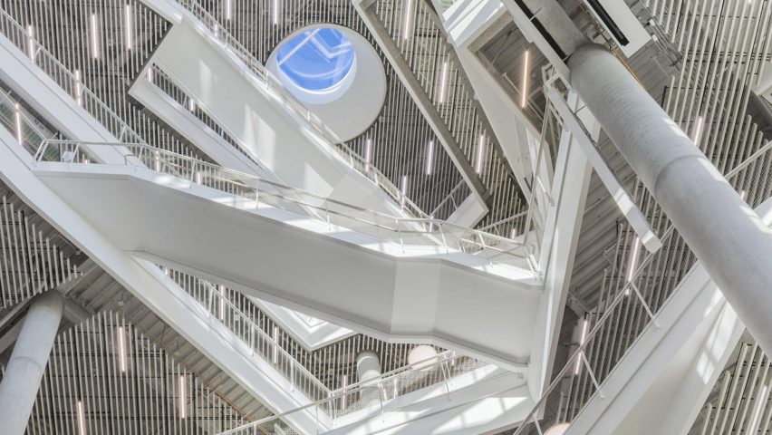 Upshot of stairway and circular skylight in Harvard University’s Science and Engineering Complex, with structural engineering by SE 2050 signatory Buro Happold