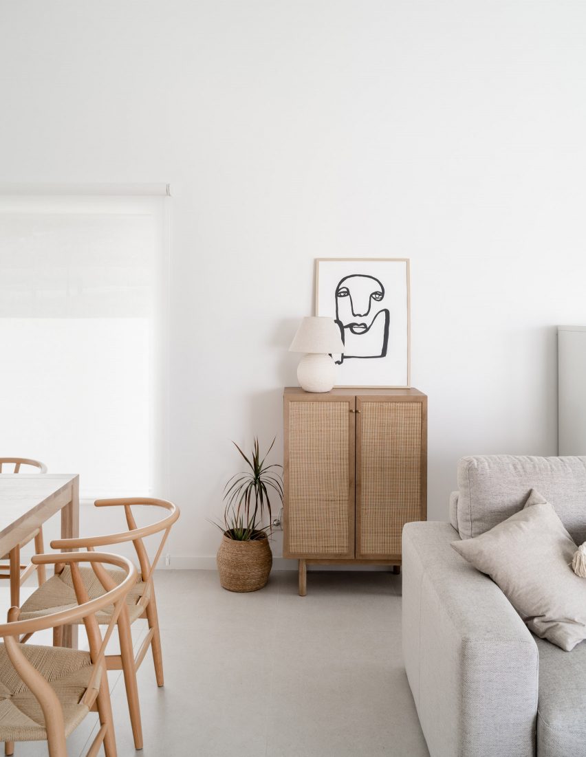 Interiors of Casa Banlusa by Sara Acebes Anta